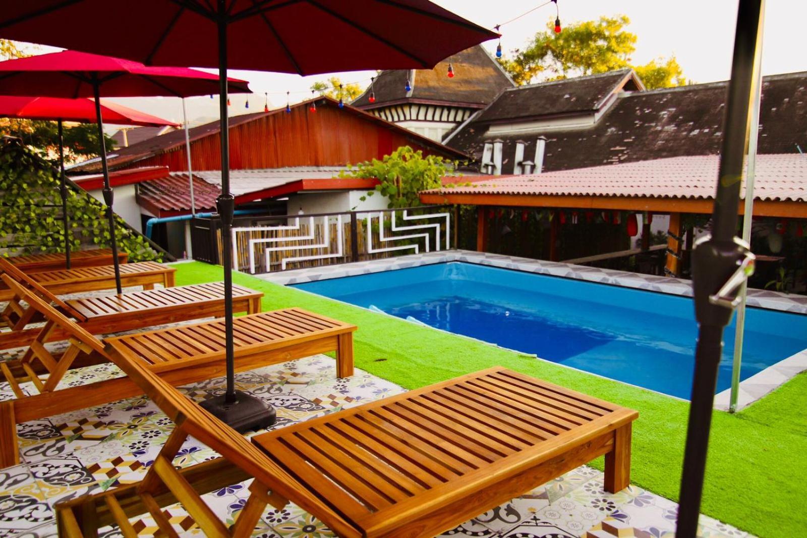 לואנג פרבאנג Chanthavong Hostel מראה חיצוני תמונה